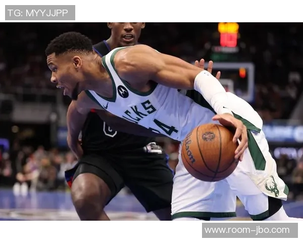 雄鹿积极寻求字母哥的支持者拉文与小桥等球员成为目标